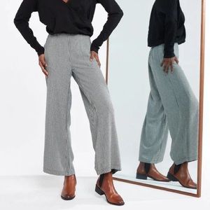 Women’s Black & White Checkered Pants